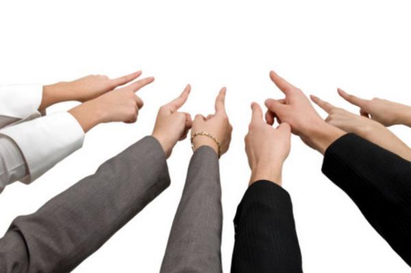 2) Bakalarnn dncelerine kendi dncelerinden daha fazla deer vermek