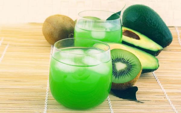 Pek ok hayvan ve bitki kendi C vitaminlerini sentezleyebilirken insanlar bu vitamini dardan almak zorundadr.