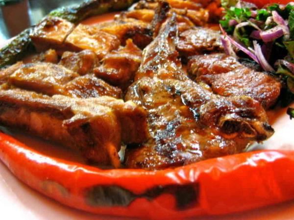 <p><b>Hayvansal protein </b></p>  Her trl hayvansal protein metabolizmay altrarak yalar yaktrr. Ayn zamanda tok tutar.