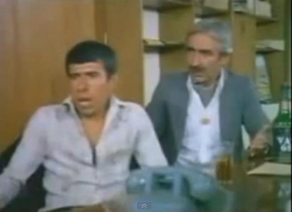 Banker Bilo  <p>ener en: Sor bakalm niye yaptn diye sor...</p>  lyas Salman: Peki lan syle bakalm niye yaptn?