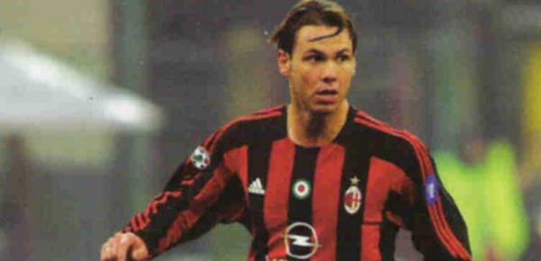 Sakatl nedeniyle 'En uzun sre oynamayan en pahal futbolcu', Milan'a Real Madrid'den 11 milyon pounda gelen Fernando Redondo. lk manda 3. dakikada dizinden sakatlanan Redondo, yaklak 2,5 yl sahalardan uzak kald. Redondo, 2.74 milyon pound, ev ve arabay Milan'a geri vermek istedi, ancak kulp bu teklifi geri evirdi.