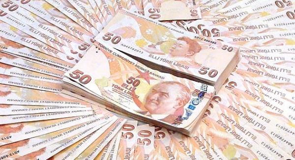 <p><b>Kocasndan Daha Fazla Olan Maa</b></p>    Her kadn ayn kefeye koymak doru olmaz tabii. Ancak, baz kendini bilmezler bunu bile bir koz olarak kullanabiliyor. Kocasndan fazla maa alan bir kadn bunu altta alttan dile getirebilir. veya koca ok alngandr bunu alnganlk yapyordur. Ama edilecek ilk byk kavgada bu durum ok tehlikeli ve ldrc silah olarak kullanlacaktr.