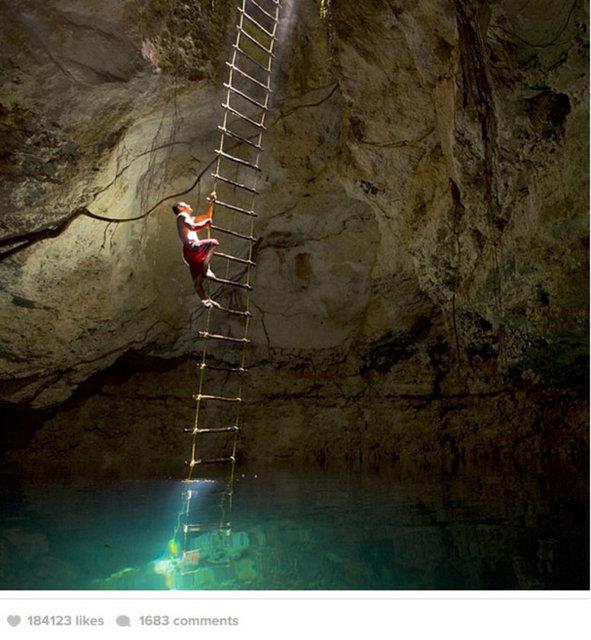 Meksika'da bir sualt maaras