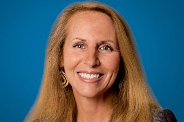 <p><b>25. Carol Meyrowitz</b></p>  TJX CEO'su
