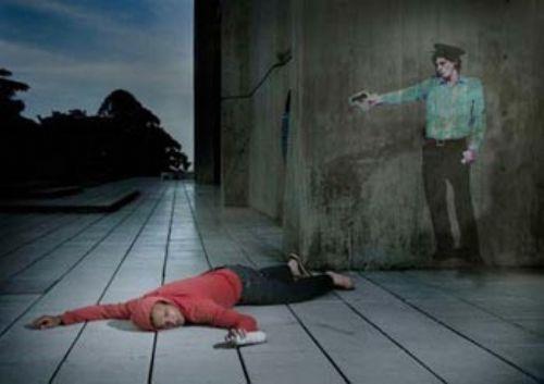 24- "Haksz yere ldrlen her canda dem'in ilk oluna bir gnah pay vardr. nk ldrme olayn ilk nce o det etmitir." [Buhr, Cenaiz, 6/262; Mslim, Kasame, 1677]