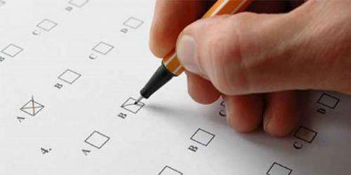 <p><b>3. Test zn</b></p>   Kendinizi daha iyi tanmak birinci greviniz olmaldr. Hatta kelolan'n bir filminde "Ben kimim?" sorusuna cevap olarak; "Sen seni bil sen seni, sen seni bilmezsen ben nasl bilirim seni" ifadesiyle nce kendini bilmek ne kadar nemli olduunu fark ediyoruz. Bu yzden nerede eksiksiniz neleri yeterince bilmiyorsunuz bunlar renmek iin kendinize bir takm testlere tabi tutun.