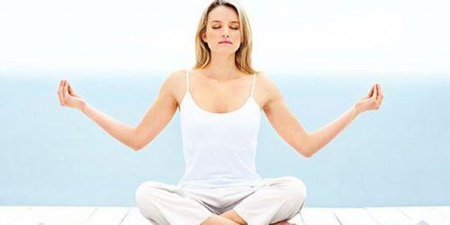<p><b>5. Meditasyon -Yoga yapn</b></p>   D etkenler, bilin altna, beyine srekli sinyaller gndererek faydal faydasz ne varsa dolduruyor. Bunun iin beyni size gerekmeyen eylerden biraz da olsa arndrmak iin kendinizi rahatlatmak iin bir takm rahatlama hareketleri yoga meditasyon veya da namaz klabilirsiniz. Namaz klmak demek gnde 5 kere dnyadan uzaklap sadece Allah'a ynelip ruhunuzla iletiime gemeniz demektir.