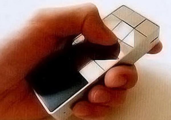 <p><b>Grme Engelliler iin Telefon</b></p>   boyutlu, byk tulu bu telefon grme engelliler iin zel olarak tasarlanm. Tu yapsnn kolay tannabilir yaps, konumann tesinde ksa mesaj yazabilmeyi de mmkn klyor.