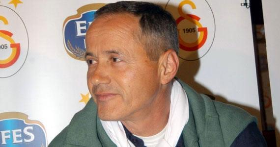 Prekazi:"Arenaya gitmek istemiyorum. Sami Yeni seviyorum."  <p> Ceyhun Y: "Sami Yen mi kald abi ?"</p>  Prekazi: "Babam da ld ama hala seviyorum" <b> CEVAD PREKAZ</b>