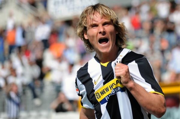 "Bir takm kme derse futbolcular gider, adamlar kalr." <b>PAVEL NEDVED</b>