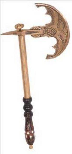 Kelleler padiaha sunulurdu nfaz edilecek halktan biri ise, kelle kesme ekli uygulanrd. stanbul dnda, imparatorluun uzak vilayetlerinde idam edilen devlet adamlarnn ldrldklerini ispat etmek iin...