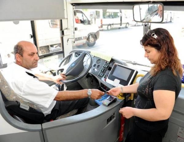 ULAIM: Otobs, metro, deniz otobs, teleferikle ulamda biletin yan sra kredi kart da kullanlabilecek.