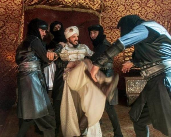 ekim alann dz zemin haline getirebilmek iin 5 kamyon kum kullanld