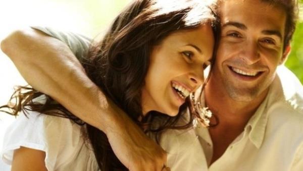 <p><b>4. "Sence ben g�zel miyim" ve t�revi sorulardan. </b></p>  Ger�eklik a�k�na! Kim bu konuda yeterince d�r�st davranabilir ki!