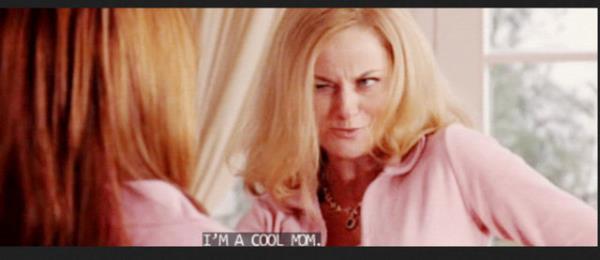 29. Anneleri ile yar��an k�zlardan.