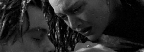 <p><b>40. "���yeceksin daha s�k� giyin" ikazlar� almaktan. </b></p>  Bu soru, "yan�mdaki sevgilim mi annem mi" bocalamas� ya�amalar�na neden oluyor.