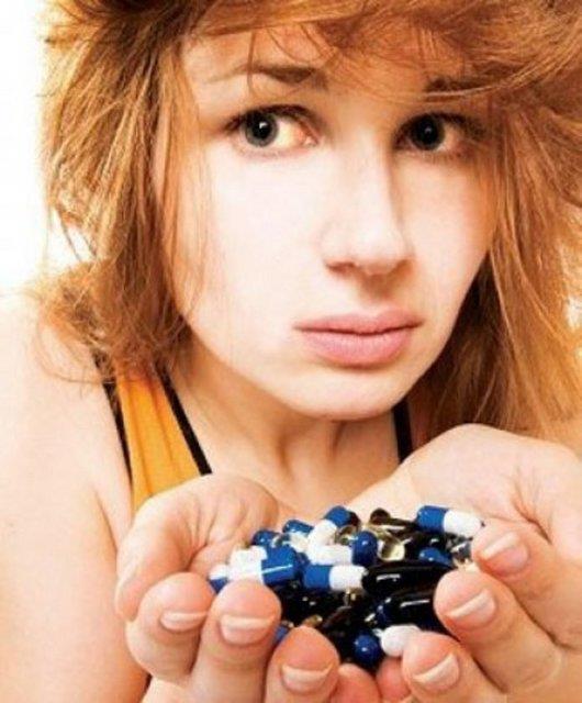 19.00 Kan basnc ve nabz tembelleiyor. Bu nedenle kan basnc dren ilalara dikkat, tehlikeli olabiliyorlar. Antidepresanlarn tesiri de bu saatte daha fazla.