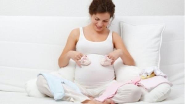 04.00 Stres hormonundan enerji kazanyoruz. Enfarkts krizleri saat 04.00 ile 06.00 arasnda ok oluyor; nk kan basnc olduka ykselip, damarlar geriliyor. Doum yapma olaslnn en yksek saati.