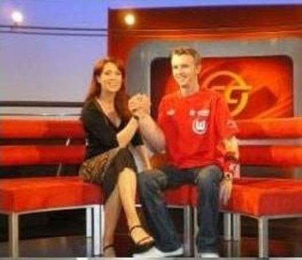 Mathias Sclitte Almanya'da yayor. Genetik bir rahatszlndan dolay sa kolu sol katndan iki kat daha byk.