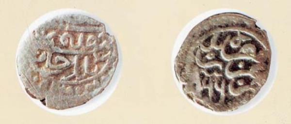 Ellerinde birer sancak olan drt nran kii, kapya yakn duruyordu. Bana: 'Niye geldiimizi bilir misin?' dedi. Ben de: 'Buyurun!' dedim. 'Bu grdn byk kalabalk Rasulullah'n ashabdr. Bizi o gnderdi. Selim Han'a selam etti Hemen kalkp gelsin, bugnden sonra Haremeyn (Mekke-i Mkerreme, Medine-i Mnevvere) hizmeti ona verildi' diye ferman buyurdu.