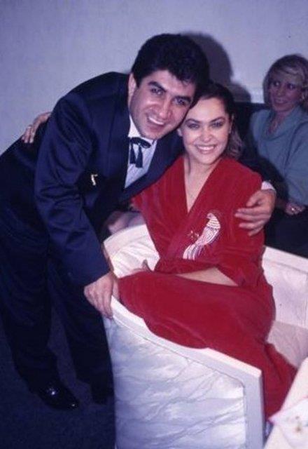 Burhan aan - Hlya Avar