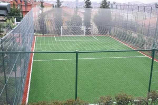 Abi sen de olsan tam oluyor bak.