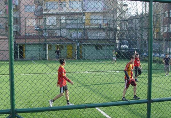 Yelekleri yine ykamamlar abi.