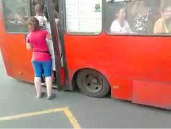 Arkalara doru ilerleyelim teyzesi