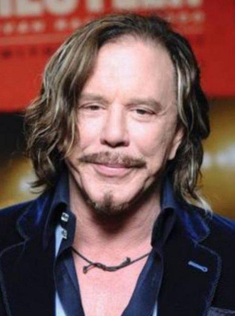 Mickey Rourke artk eskisi gibi deil.
