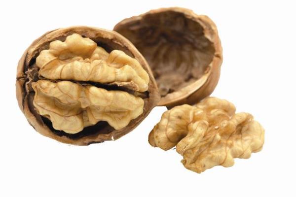 <p>GUATRI OLANLAR: Ceviz</P>    Cevizin faydalar say say bitmez... Tabii eer hipertiroidi yani guatr tedavisi grmyorsanz! Cevizin normalde bizim iin ok yararl olan diyet lifleri de guatr tedavisinde kullanlan ilalarn etkisini azaltyor.