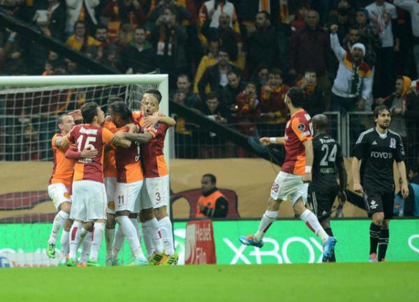 - Ne olursa olsun, Dany hala Burdisso'dan iyi.