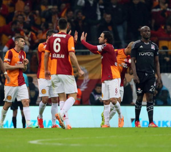 - Bizde yapt hatalar grmenize ramen Dany i alanlar ike falan diyor :) komiksiniz. Adamn olay bu Dany demek risk demek.