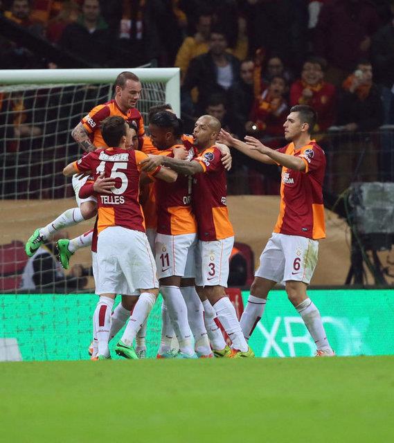 - Dany imdi bir de sar kart grr , al sana 10 kii