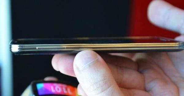 Barselonada dzenen Unpacked5 isimli bir etkinlikte tketicilerin beenisini sunulan Galaxy S5, birok akll telefondaki zellii bir araya getiriyor.