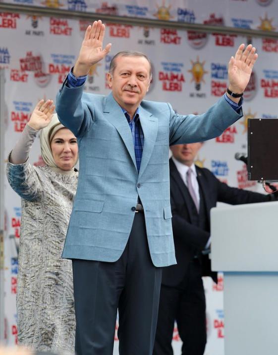 "HAK Davasnn eri Adam;ALLAH (c.c) ahit Biz Seni ok seviyoruz"