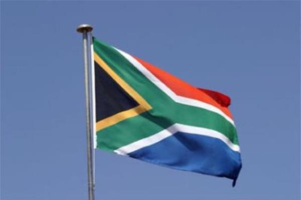 <p>Gney Afrika Cumhuriyeti</p>  Zengin