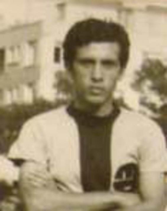 1969 ylnda ise Camialtspor'a transfer olur. Erdoan'a bu transfer karl bir i ve bin lira transfer creti verilir. Tayyip Erdoan yeteneklidir. stanbul Gen Karmasna seilir.