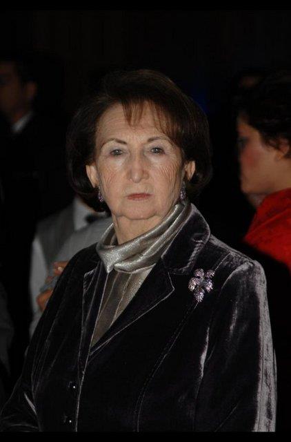 <p><b>5) Semahat Sevim Arsel / Ko Holding </b></p>  2014 Serveti: 2.2 milyar dolar   <p>2013 Serveti: 3,2 milyar dolar</p>