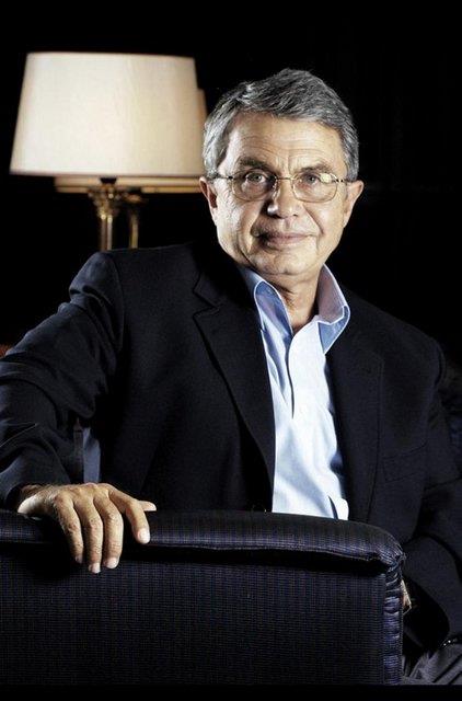 <p><b>24) Murat Varg / Turkcell </b></p>  2014 Serveti: 1 milyar dolar   <p>2013 Serveti: 1 milyar dolar</p>