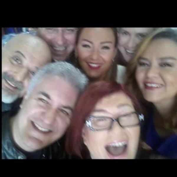 PINAR ALTU   Bu da bizim selfie'miz