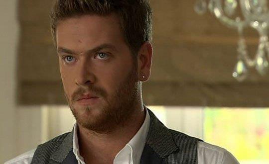 <p><b>ENGN ZTRK </b></p>  KurtSeyitveura eceyorenc yolu ak olsun