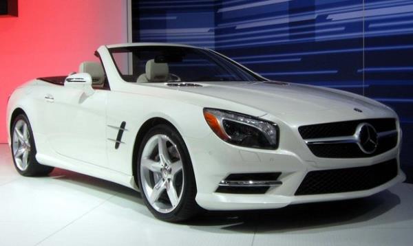 2) Mercedes Benz SL550