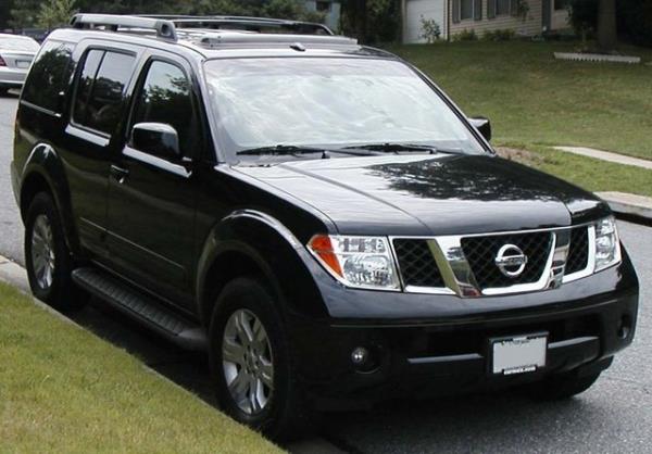 3) Nissan Pathfinder