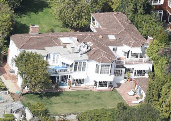 Kate Hudson'n Pasifik'teki evi