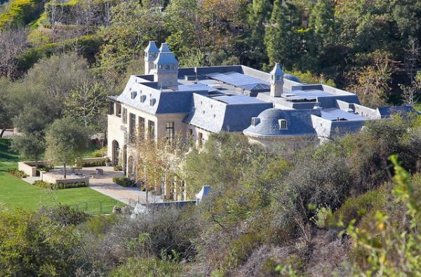 Tom Brady ve Giselle Bundchen'in Pasifik'teki malikanesi