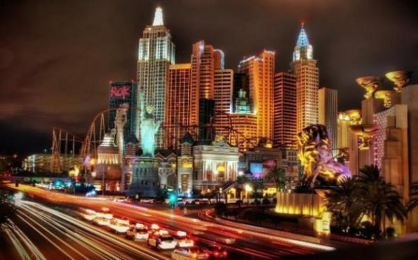 <p><b>1- Las Vegas, ABD </b></p>  Yllk Ziyareti: 39.668.221   <p>En ok ziyareti eken sezonu: ABD tatil gnleri</p>