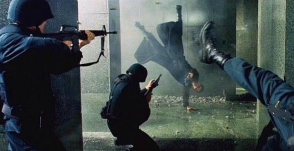 <b>Neo, "The Matrix serisi"</b>