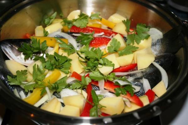 Yal baln daha fazla omega3 iermesi nedeniyle de sala daha yararl olduu almadan kan bir baka sonu. Uzmanlar, salkl bir yaam iin hafta iki n balk yenmesini tavsiye ediyor.