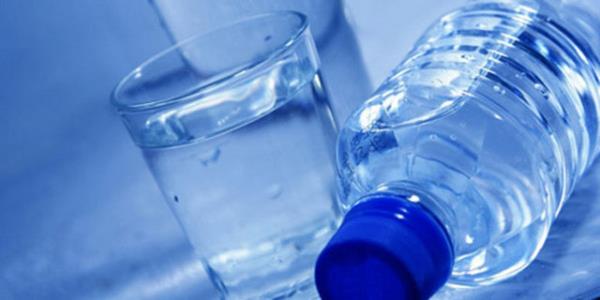 Kilo vermenin en iyi yolu su imektir. Dzenli aralklarla su iin ve sk bir rejim yapmadan zayflayn. Acktnz zaman ar yememeli, ama susadnzda suyunuzu imelisiniz.