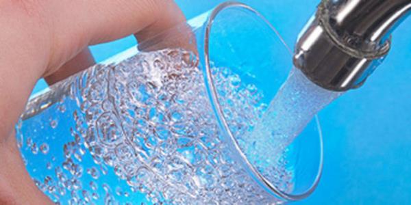 Su temel enerji kaynadr, vcudun ?nakit akmdr.?